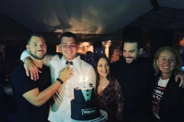 Sve sam otkazala zbog porodice, njihovo zdravlje mi je vrednije od svega: Brena otkrila kako provodi vreme u karantinu!