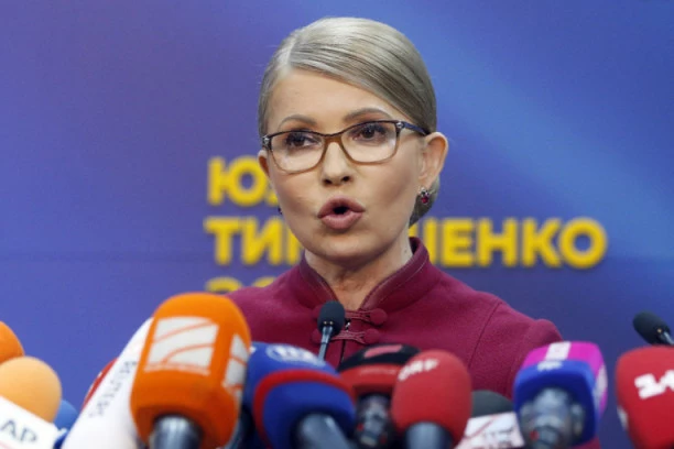 JULIJA TIMOŠENKO NA RESPIRATORU: Kovid ozbiljno ugrozio njeno zdravlje