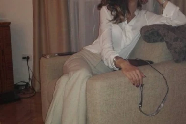 Policija došla u zgradu na razgovor s rođacima i odmah na ulazu našla Snežanine NAOČARE, KRV I ŠNALU!