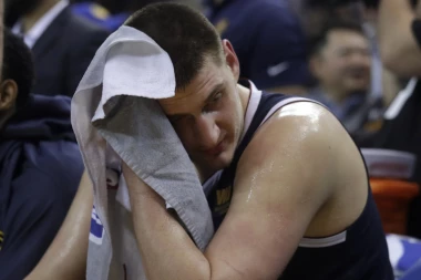 Jokić ispod proseka u porazu od šampiona, Bogdan i Bjelica dvocifreni!