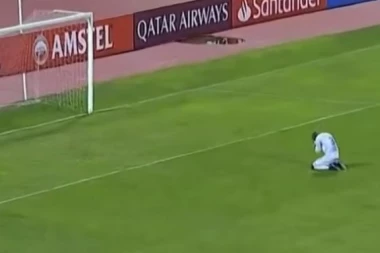 (VIDEO) Pobrkali lončiće: Tri autogola na jednoj utakmici, slučajnost?