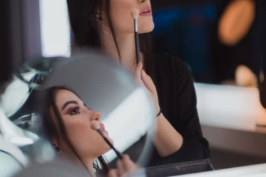 Ovo je šminka koju ni slučajno ne smete da koristite nakon isteka roka!