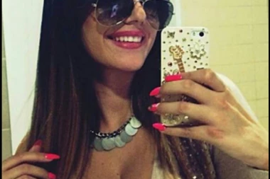 NAGODILA SE Seksi mafijašica dobila kućni pritvor