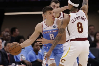 Bjelica i Bogdan po 14 poena, Kingsi ipak izgubili u šok završnici