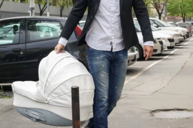 (VIDEO) Marija i Marko Bulat stigli po naslednika: Pevač otkrio na koga liči!