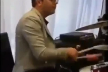 (VIDEO) Totalni hit! Bubnjar "Vučić" pokazao umeće: O ovom snimku priča cela Srbija