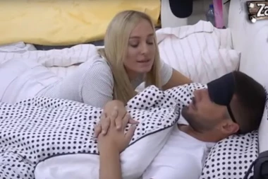 (VIDEO) Marko potpuno odlepio: Luna se spustila dole i pružila mu uživanje!