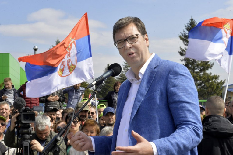 Vučić u Krepoljinu: Država hoće da uloži u ovaj kraj, hoću da se borimo i da vratimo ljude koji su otišli iz zemlje!