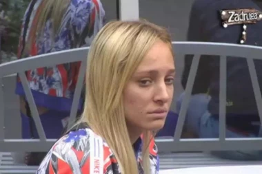 (VIDEO) Želim da se baš komiram: Luna se nakljukala antidepresivima!