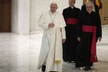 KATOLIČKA CRKVA NA KORAK OD UKIDANJA CELIBATA U SVEŠTENIČKIM REDOVIMA: Traže od pape da ispita mogućnosti