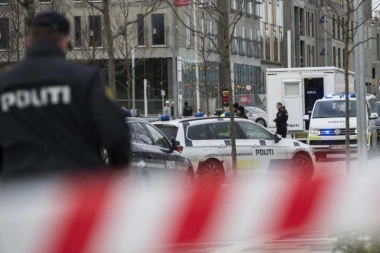 DEO PRLJAVOG NOVCA BIO ZAKOPAN U DVORIŠTU MAJKE? Detalji hapšenja Srba u u Danskoj