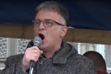 LEČIĆ ILI LUTOVAC?! Ministarstvo presudilo - evo ko je upisan kao predsednik DS