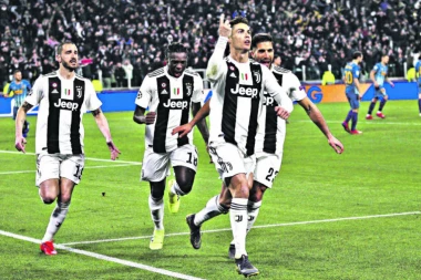 ŠOK U TORINU: Fudbaler Juventusa završio sezonu!