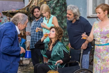 Holivud stiže na "Super Star" televiziju: Proleće u znaku humora!