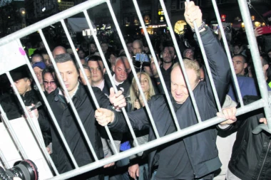 Udruženje Institut mladih Srbije pita Đilasa: Da li se vi to zalažete za "veliku Albaniju"?!