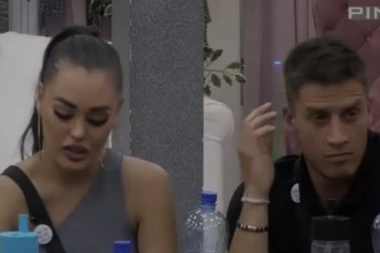 Skandalozno otkriće: Davidov očuh plaćao Ani Korać za se*s!