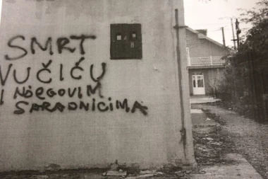 (FOTO) Smrt Vučiću i njegovim saradnicima: Osvanuo preteći grafit u Jagodini