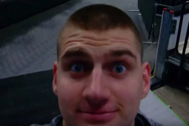 (FOTO) GOSPODIN ČOVEK: Nikola Jokić U VELIKOM STILU stigao na Ol-star meč!