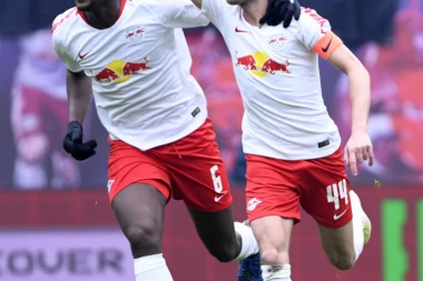 Lajpcig nastavlja da gazi, Veljkovićev Verder bolji od Frajburga, Dortmund se vratio na čelo!