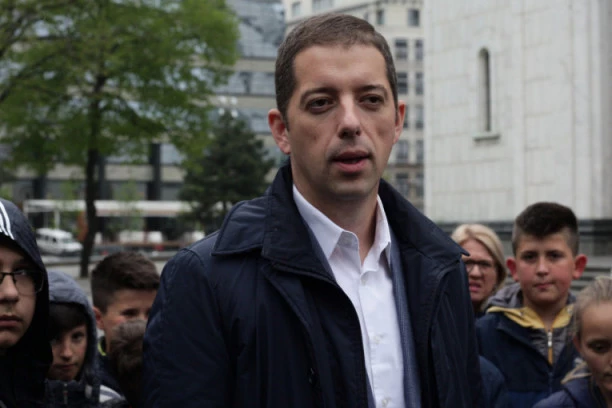 Đurić: Vidovdan simbolizuje stradanje i žrtvu, ali i nadu i opstanak