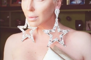 Jelena Karleuša se vraća nastupima: Objavila datum povratka na scenu!