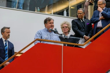 Dodeljene Pulicerove nagrade, nagrađena i Areta Frenklin