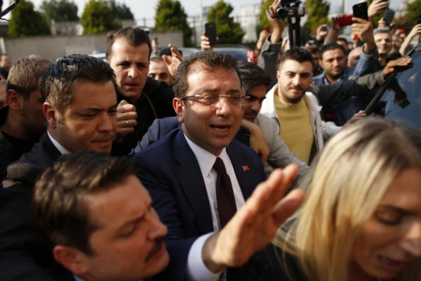 "POBEDIĆU GA!": Najljući Erdoganov rival spreman i u ZATVORU za izbore! Ovako planira da na slobodi podigne Turke na noge