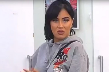 (FOTO) SKANDAL! ŠTO LAŽEŠ LJUDE DA SI TRUDNA?! Isplivala ŠOKANTNA prepiska Aleksandre Subotić, nije u DRUGOM STANJU?!