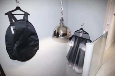 PROMOCIJA AUTORSKOG STVARALAŠTVA: Svečano otvoren nov dizajnerski kutak u okviru Beogradske nedelje mode (GALERIJA)