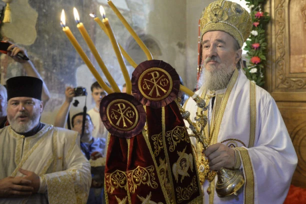 "VODIO SAM NAROD U NAJVEĆU POBEDU": Božićni razgovor sa jednim od najuticajnijih episkopa unutar SPC