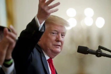 TRAMP RAZMIŠLJA DA KUPI GRENLAND: Čuo da Danska ima finansijske probleme zbog ostrva