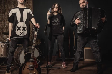 Srpski harmonikaš u studiju Lejdi Gage: Borko Radivojević muzikom osvaja svet!