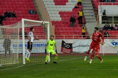 Očajni Partizan poražen u Nišu - Radnički nastavio da juri Zvezdu!