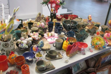 Humanitarni prodajni bazar u Triglav osiguranju