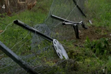 (FOTO) STRAŠNA TRAGEDIJA U HRVATSKOJ: Stradalo 4 Srba u nesreći, među njima i dečak (14)!