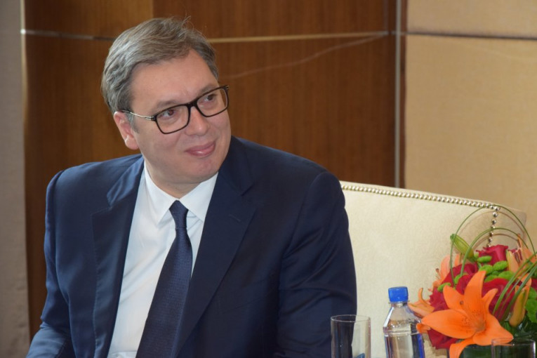 (FOTO) Počasno mesto za Vučića! Nećete verovati pored koga je sedeo na svečanom ručku sa svetskim liderima u Pekingu
