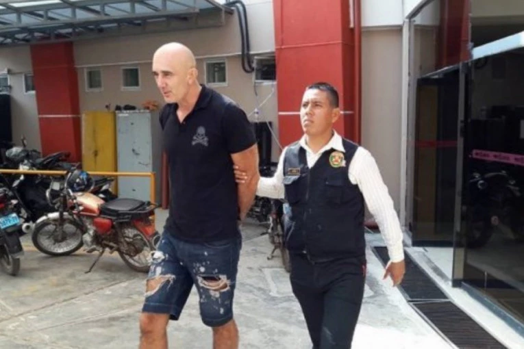 MAFIJAŠI RASPISALI SVOJE CRVENE POTERNICE: Najskuplja glava šefa klana "Amerika"!