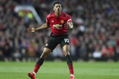 Murinjo poražen na povratku u Mančester, Tami se vratio jači, Vardi teroriše