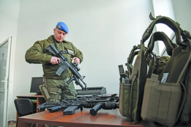 (FOTO) Srpski telegraf proveo dan sa pripadnicima žandarmerije: Svojim životima branimo građane i Srbiju!