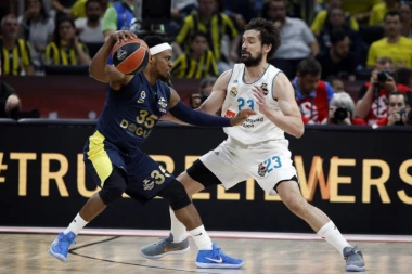 UZBUDLJIVO VEČE NA EVROLIGAŠKIM PARKETIMA: PREOKRET Reala, Uniks PONIŽEN u Berlinu!