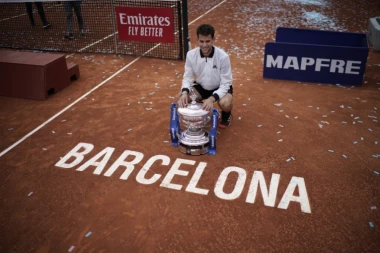 KAKAV TURNIR: Tim DEKLASIRAO Medvedeva za titulu u Barseloni!