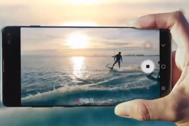 Budući Samsungovi telefoni neće imati vidljivu selfi kameru?