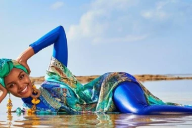 (FOTO) Naslovnicom magazina RUŠE PREDRASUDE: Pogledajte kako izgleda devojka u Burkiniju
