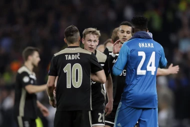 Ajaks osvojio prvi trofej posle pet godina!