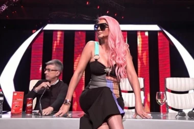 KARLEUŠA DRŽI SAŠU POPOVIĆA U ŠACI? Zapečatio sudbinu kandidata na PODMUKAO NAČIN da joj se ne bi zamerio, BEKUTA I MARIJA U ŠOKU!