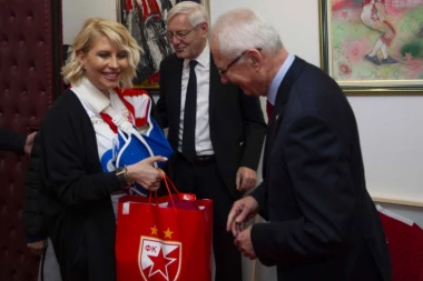 Hrabra Dea specijalni gost Crvene zvezde!