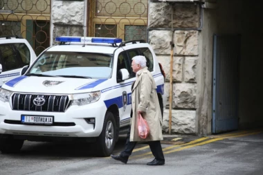 (VIDEO) "U KONTRA PRAVCU MOŽE SE I TREZAN": Mitrović objasnio Pantiću najnovim komentarom