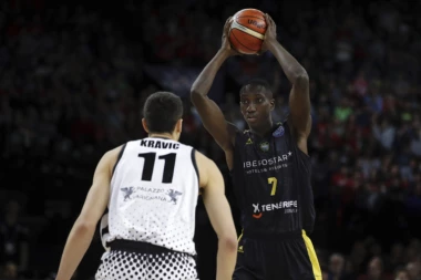 Selektor  i Partizan u ratu za centra!