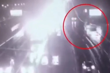 (VIDEO) NOVI SNIMAK PANTIĆA: Milojko na Brankovom mostu umalo pobio ljude!