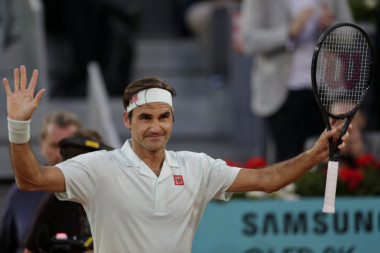 PRORADIO RODŽEROV BEKHEND: Vratio se Federer!